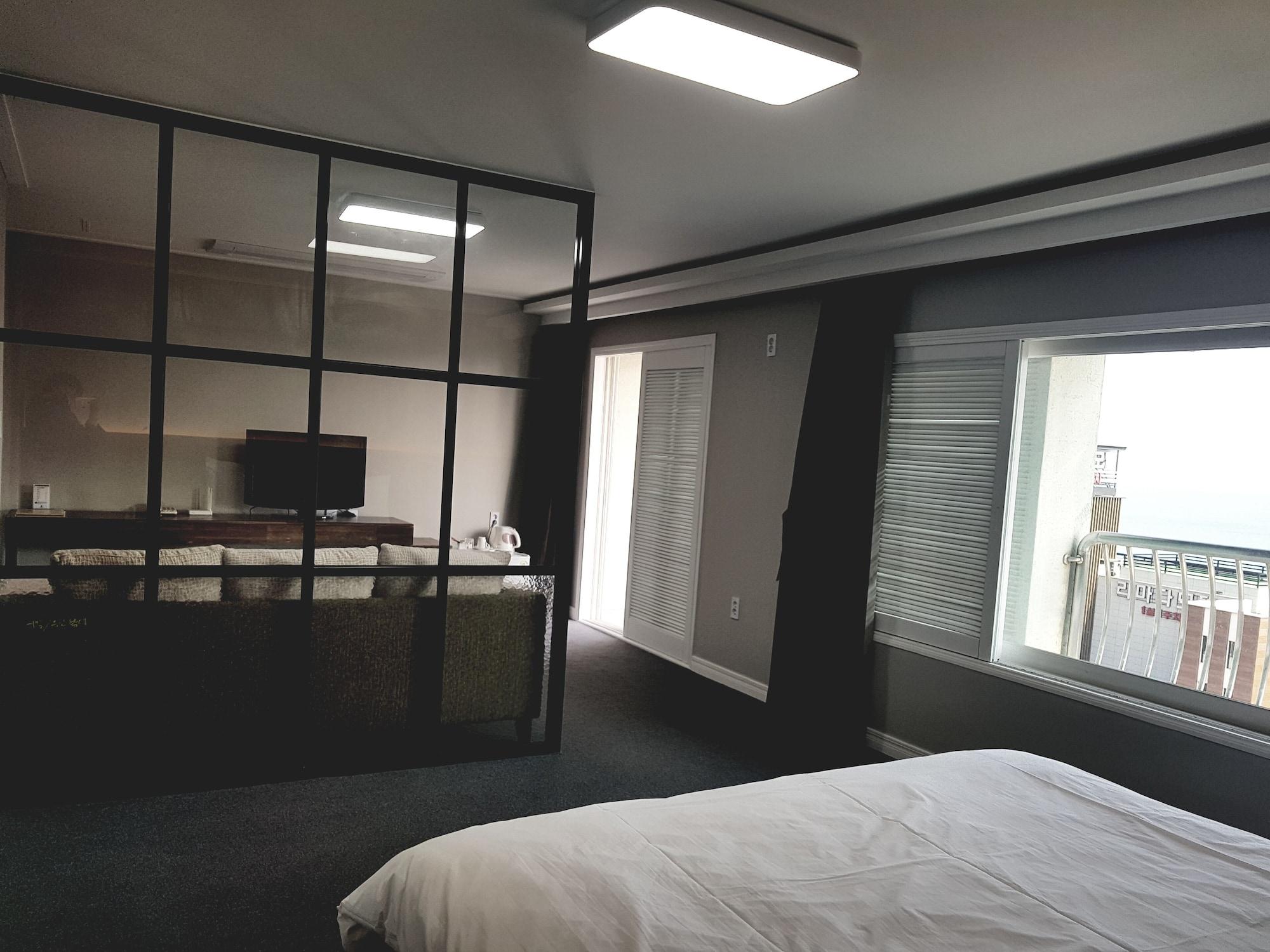 Hotel Ocean View Улсан Екстериор снимка