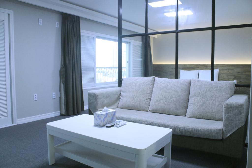 Hotel Ocean View Улсан Екстериор снимка
